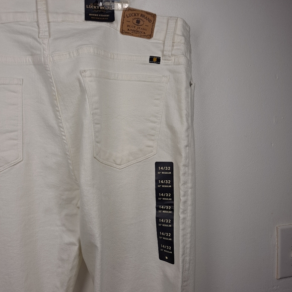 NWT Lucky Brand Brook Straight Mid Rise Slim Fit Distressed white Jeans … - Picture 11 of 16